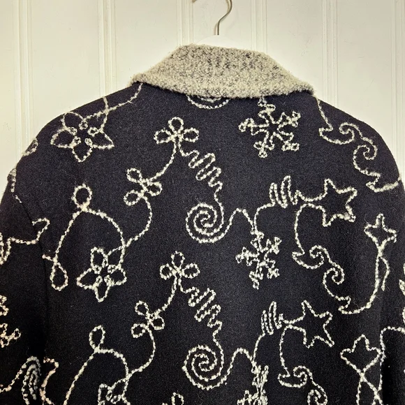Vintage Geiger Collections Black Wool Coat Austrian Tailored Embroidery Size 40 - Picture 10 of 16